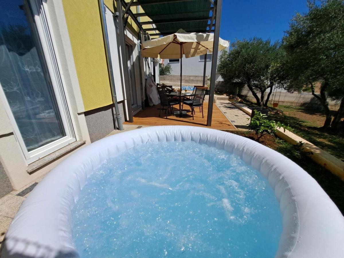 Appartement Jalumi à Zadar Extérieur photo