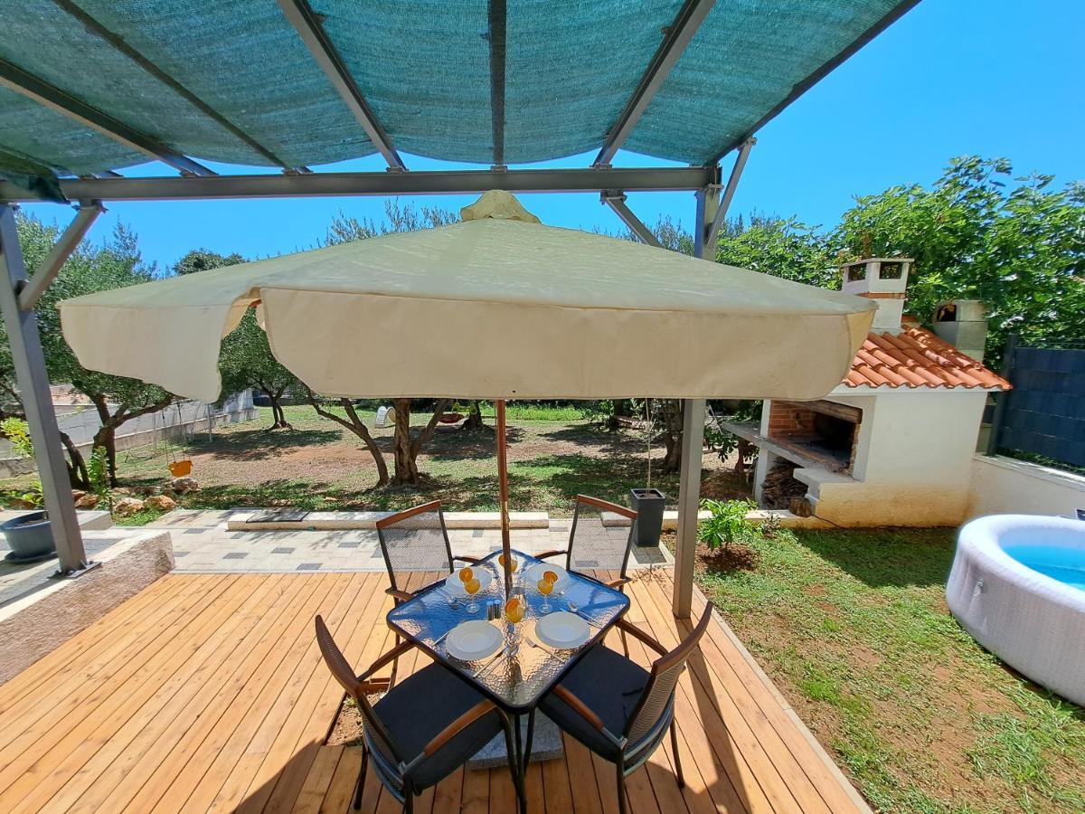 Appartement Jalumi à Zadar Extérieur photo